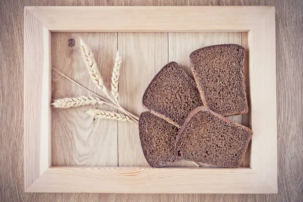 빵과 spikelets — 스톡 사진