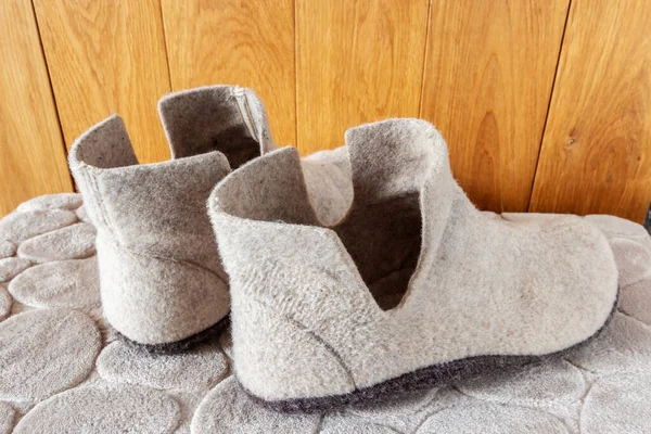 Felt Soft Toe Slippers Protect Your Feet Cold — Stock Photo, Image