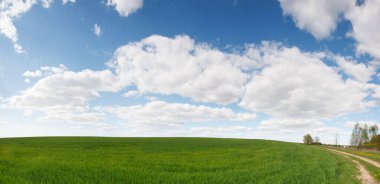 İlkbaharda kırsal alan