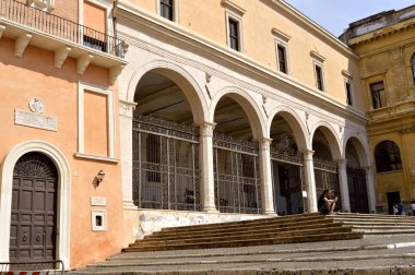 St. Peter zincirleri Basilica