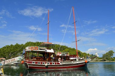 Antipaxos Kaptan kanca korsan gemisi liman