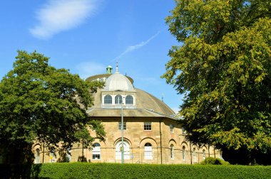 Buxton Üniversitesi kampüsü