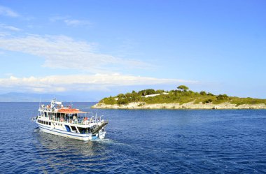 Antipaxos liman Vicky F2 gemisi