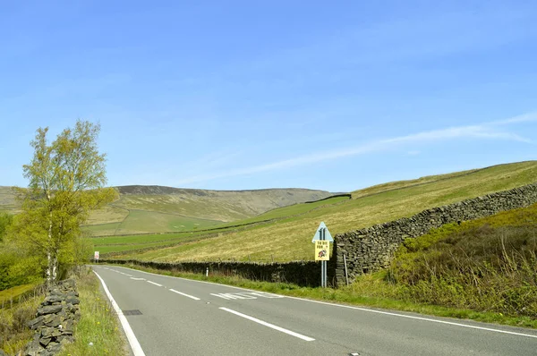 Glossop country road