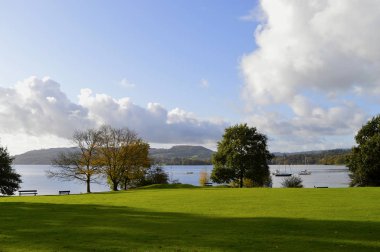 Waterhead, Cumbria, İngiltere, Uk - 12 Ekim 2019 Cumbria 'daki Windermere Gölü' nün kuzeyinde