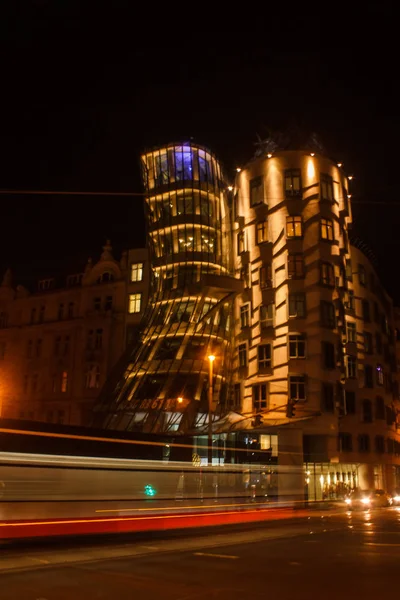 Casa Baile Praga Por Noche —  Fotos de Stock