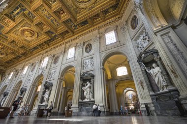 Basilica di San Giovanni in Laterano. Papa'nın Archbasilica St. 