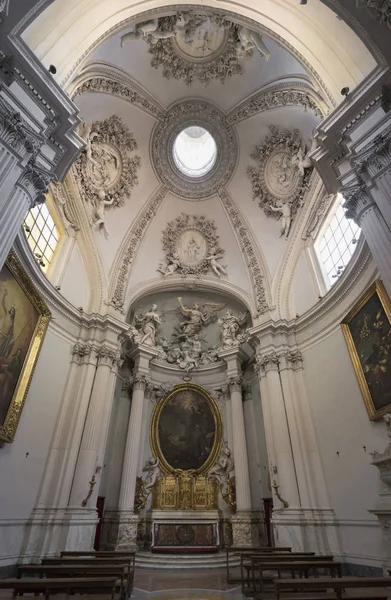Basilica di San Giovanni in Laterano (St. John Lateran basilica) — 图库照片