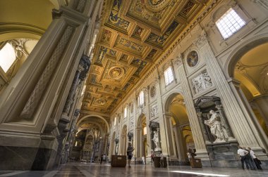 Basilica di San Giovanni in Laterano. Papa'nın Archbasilica St. 