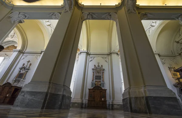 Basilica di San Giovanni in Laterano. Papa'nın Archbasilica St. — Stok fotoğraf
