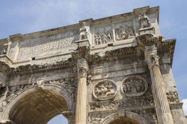 Arch Konstantin (Arco di Costantino) - 