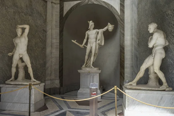 Museu VATICANO. JUNHO 2017. Estátua de Perseu, esculpida por Antonio Can — Fotografia de Stock