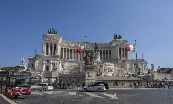 Národní památník Viktor Emanuel Ii. Piazza Venezia, Řím, jsem — Stock fotografie