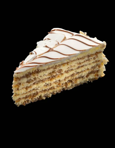 Rebanada de delicioso pastel con chocolate blanco decorado con almo —  Fotos de Stock