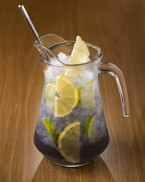 Big cup Lemonade — Stock Photo, Image
