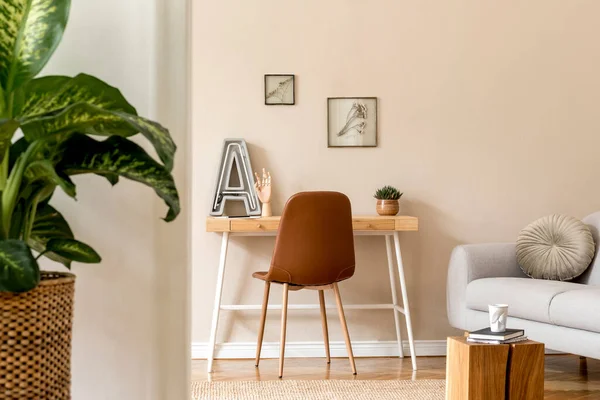 Beige Table Various Details Interior Design — Stock Photo, Image