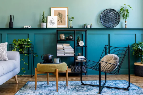 Groene Woonkamer Met Gezellig Interieur — Stockfoto