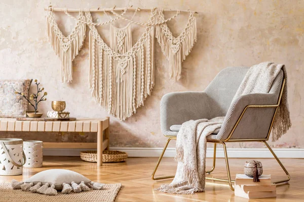 Stílusos Keleti Nappali Design Fotellel Gyönyörű Makraméval Szőnyeggel Dekorációval Elegáns — Stock Fotó