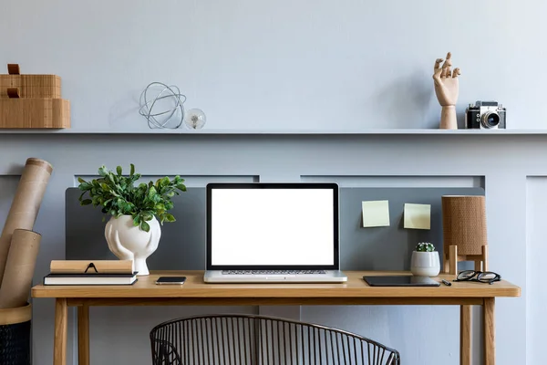 Stylish Interior Home Office Room Mock Laptop Screen Wooden Desk — Stock Photo, Image