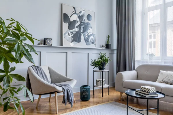 Elegante Casa Escandinava Interior Sala Estar Con Diseño Sofá Gris —  Fotos de Stock
