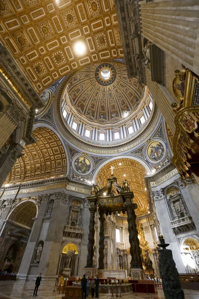 Katedrála svatého Petra, Vatikán — Stock fotografie