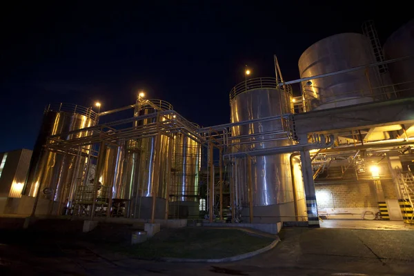 Industria por la noche — Foto de Stock