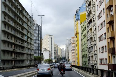Sao Paulo, Sp, Brezilya - 08 Nisan 2014 - ünlü Minhocao - elevado joao goulart), Sao Paulo, Brazi