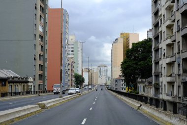 Sao Paulo, Sp, Brezilya - 08 Nisan 2014 - ünlü Minhocao - elevado joao goulart), Sao Paulo, Brazi
