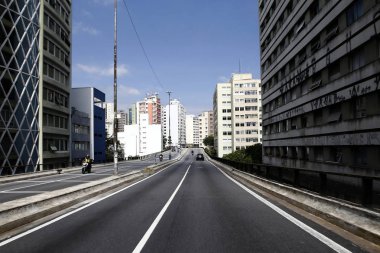 Sao Paulo, Sp, Brezilya - 08 Nisan 2014 - ünlü Minhocao (joao goulart köprü), Sao Paulo, Brezilya