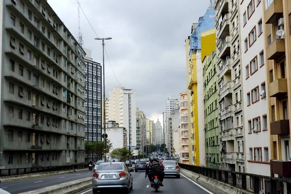 Sao Paulo Brasil Abril 2014 Famoso Minhocao Alto Joao Goulart — Fotografia de Stock