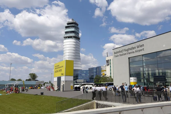 Der flughafen wien — Stockfoto