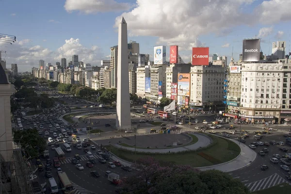 Obelisk w buenos aires, argentyński — Zdjęcie stockowe