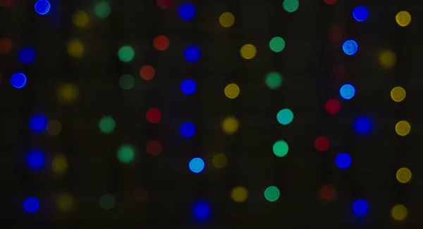 Desenfoque Luces Verticales Navidad Amarillo Rojo Verde Azul Sobre Fondo — Foto de Stock