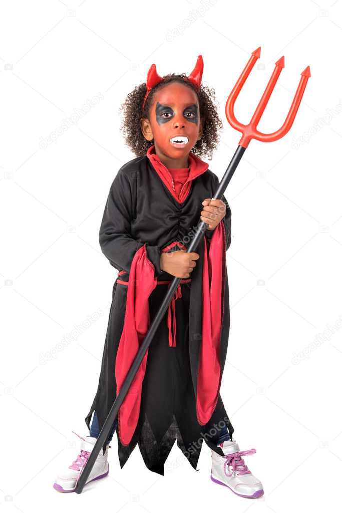 Kid in Halloween costume