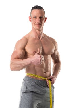 kusursuz bir beden ile adam