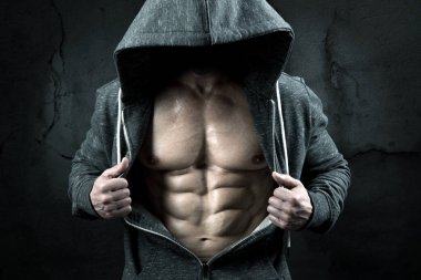 Adam büyük abs ile