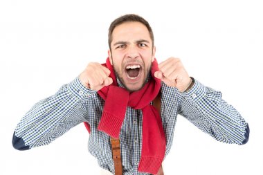 Kızgın inek bağırarak