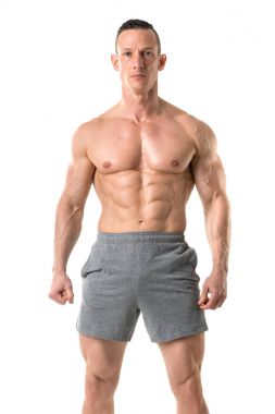 kusursuz bir beden ile adam