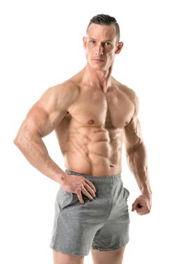 kusursuz bir beden ile adam