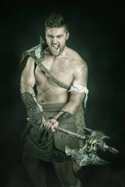 Gladiator / barbarischer Krieger — Stockfoto