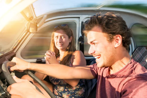 Driving to fast — Stock Photo, Image