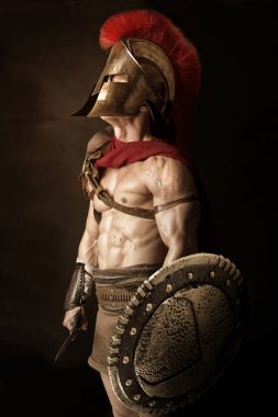 Eski asker veya gladyatör