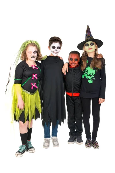 Kinderen in Halloween kostuums — Stockfoto