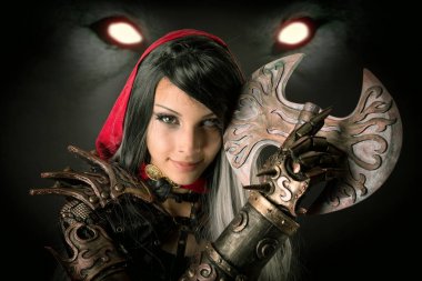 Koyu kırmızı başlıklı kız