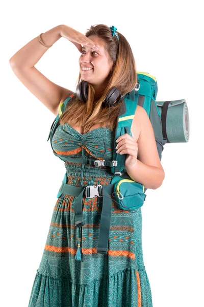 Mädchen mit Rucksack unterwegs — Stockfoto