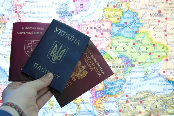 Passports of different countries — Stock Photo, Image