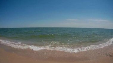 deniz dalgası ve kum plaj