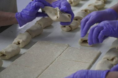 Ekmek yapım süreci.