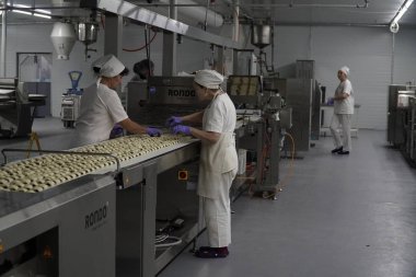 Ekmek yapım süreci.