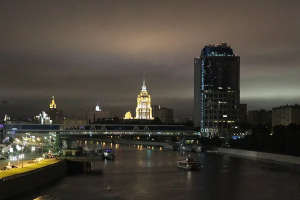 Scena rusă: Centrul Internațional de Afaceri Moscova-Oraș noaptea, Moscova, Rusia, 09 09 2017 — Fotografie, imagine de stoc